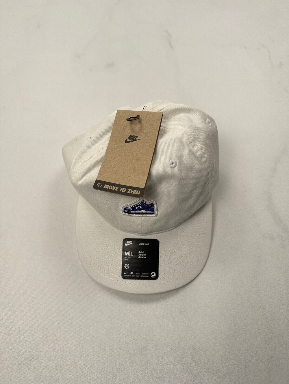 Nike Move Club Cap Baseball Cap White Modern Classic Style - Mens M/L NWT